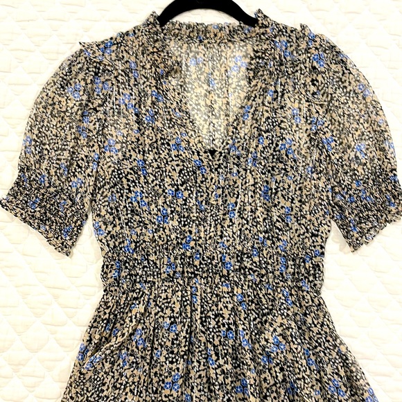 Shoshanna Short Sleeve Floral Dress with Metallic, size 0 - Picture 3 of 11